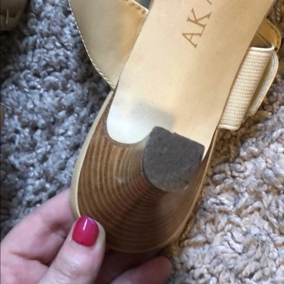 Anne Klein Nude Leather Big Buckle Mule Sandal - Picture 6 of 6